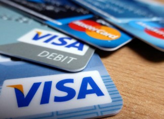 איזה אשראי עדיף? האוברדראפט או כרטיס האשראי